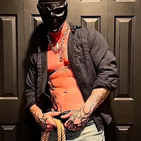 Photo of model @chaoticiron