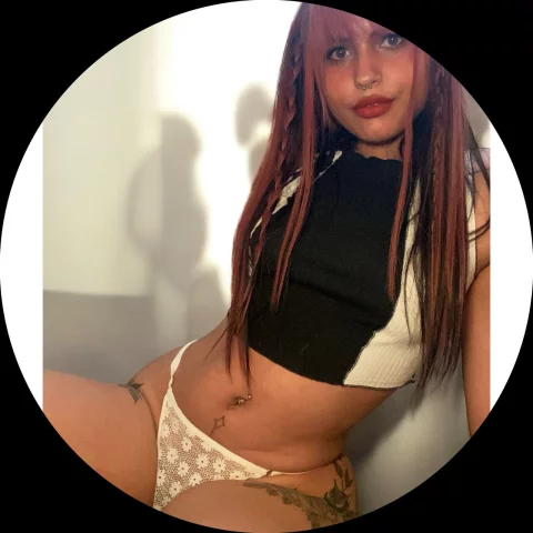 Photo of model @chaotictemptationxo