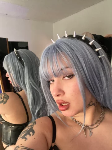 Photo of model @cherryxxox