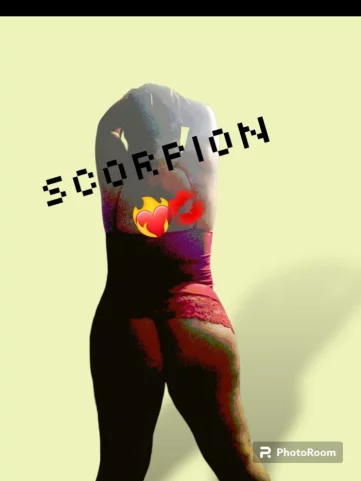 Photo of model @chica_scorpion