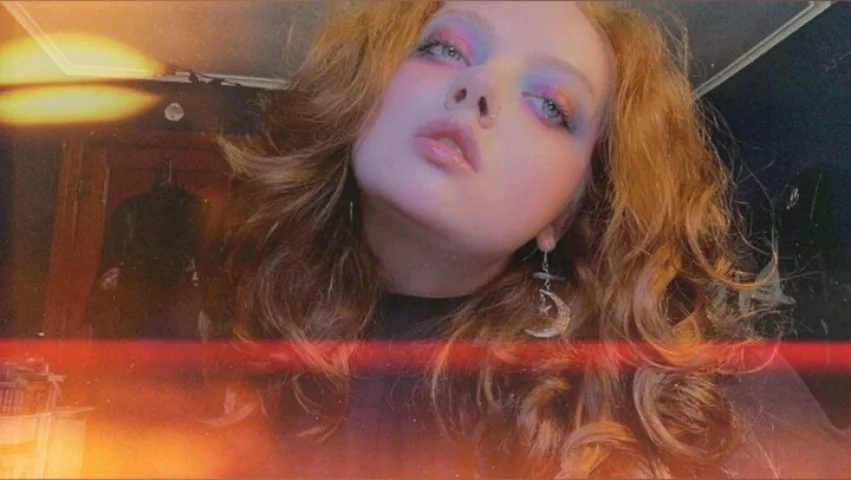 Photo of model @christinethequeenn