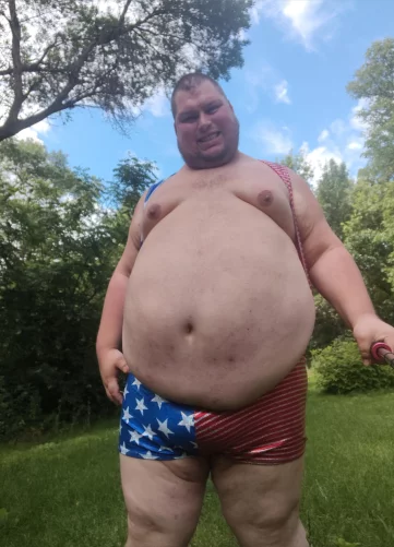 Photo of model @chubbybearcheffree