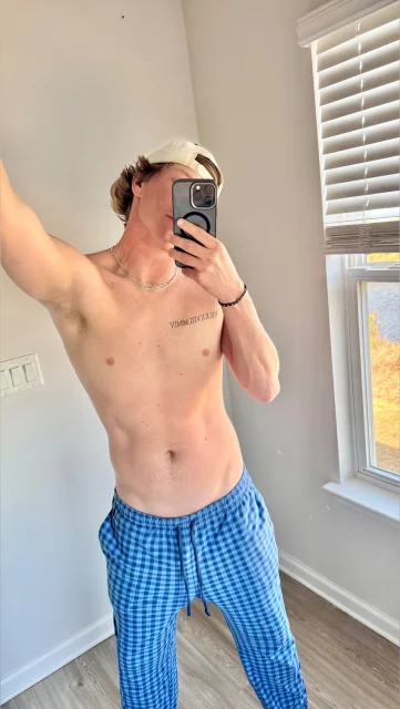 Photo of model @coltdaddy1
