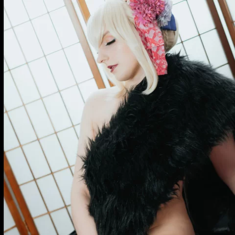 Photo of model @cosplay.melpomene
