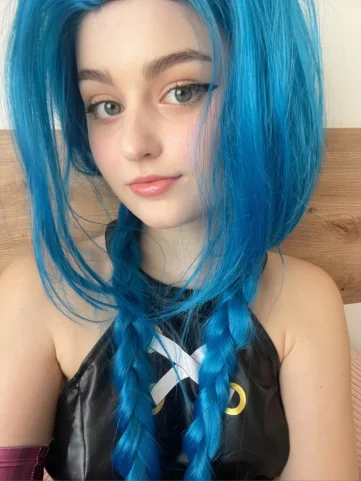 Photo of model @cosplayprincessxoxo