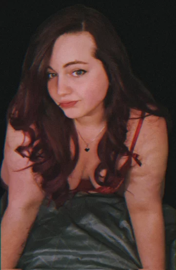 Photo of model @crazy_curvy_melii
