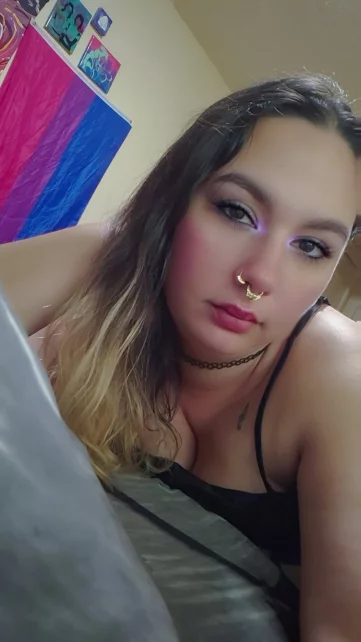 Photo of model @crazy_lil_dork
