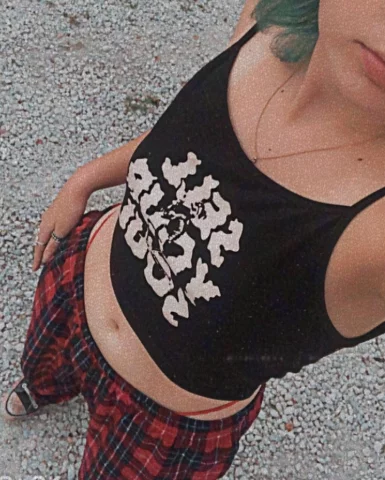 Photo of model @crochet_kitten