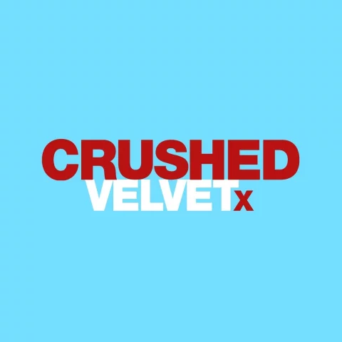 Photo of model @crushedvelvetx