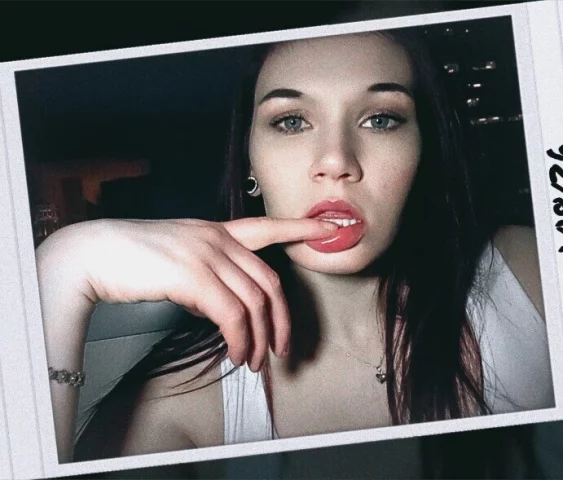 Photo of model @crystaab