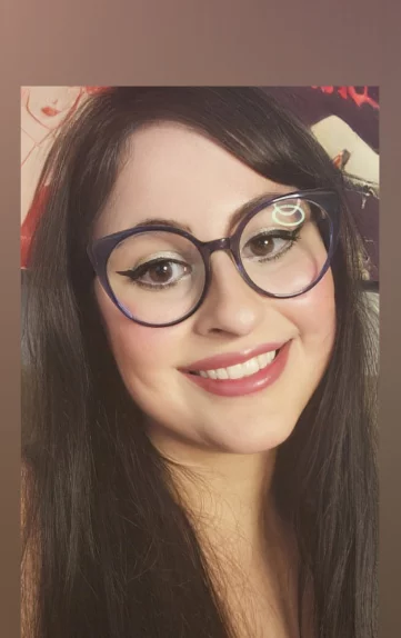 Photo of model @curvygeekfree