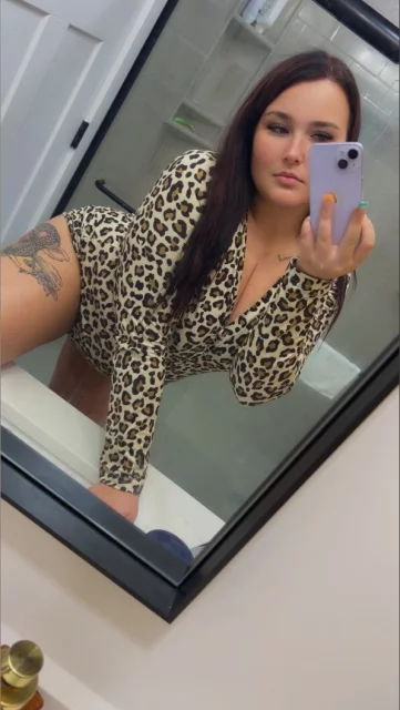 Photo of model @cutebitch33