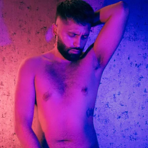Photo of model @cutelatinboy97