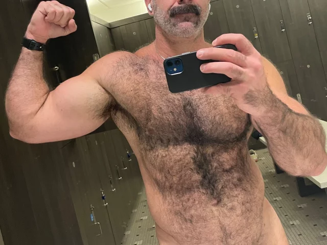 Photo of model @daddyharlan