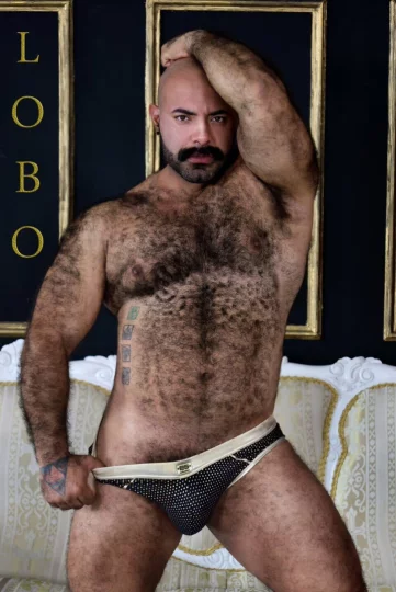 Photo of model @daddylobovanxxx