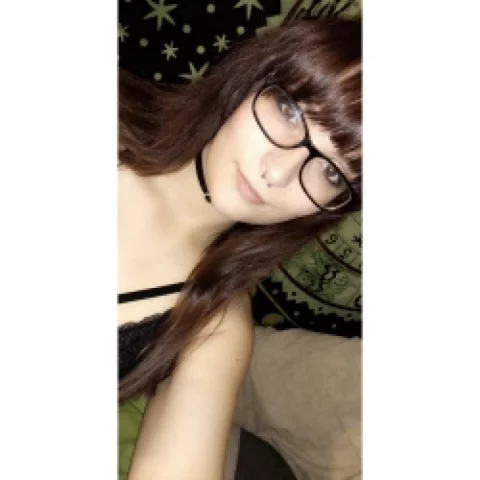 Photo of model @daddyslilkitten