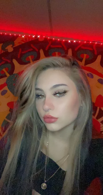 Photo of model @daddyylynn