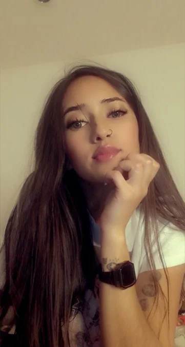 Photo of model @danibaabe