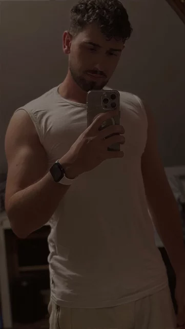 Photo of model @danny2000