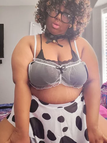 Photo of model @darkcocochunk