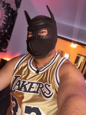 Photo of model @dazzlecub