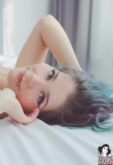 Photo of model @deniche