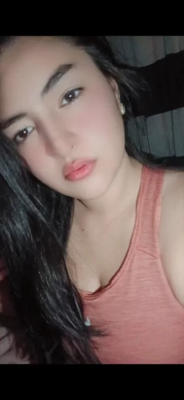 Photo of model @dianapacheco96