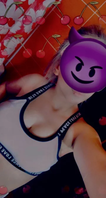 Photo of model @dirtyangelfree