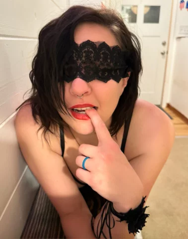 Photo of model @dirtyprettybeautiful