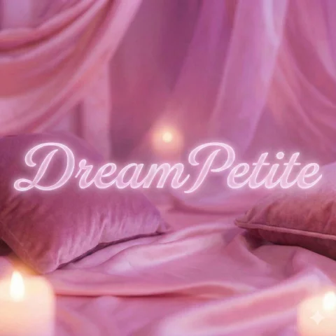 Photo of model @dreampetite