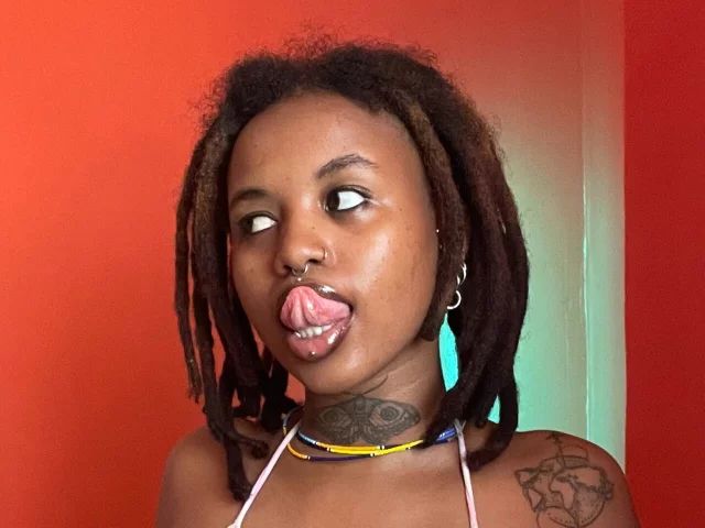 Photo of model @ebonyanya