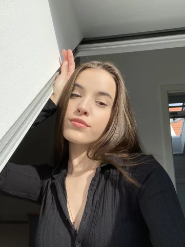 Photo of model @eelliinnaa