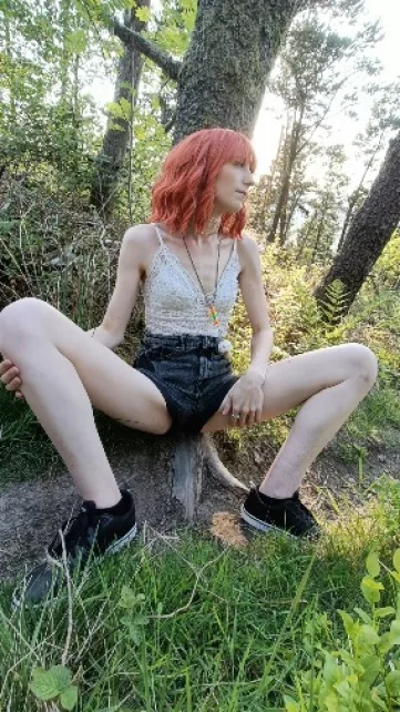 Photo of model @elfwithears_free