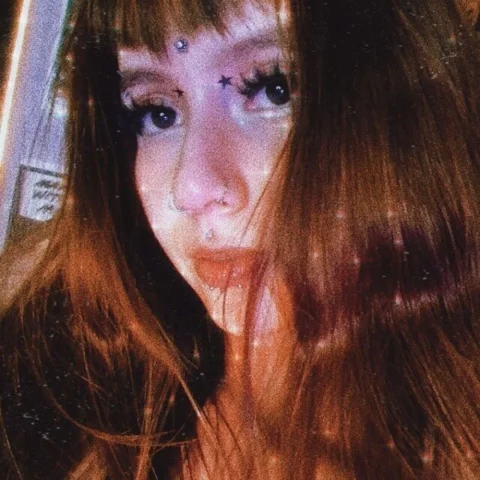Photo of model @elle_uwu