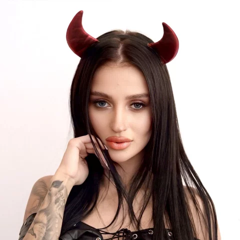 Photo of model @emmmberdark