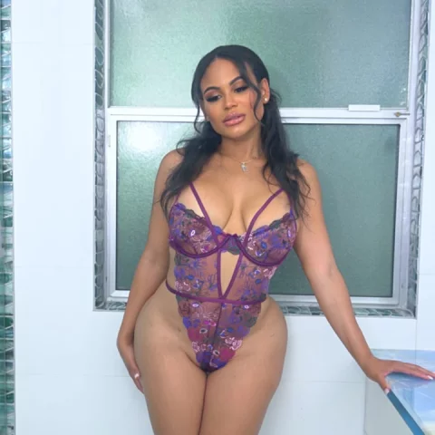 Photo of model @envyericaxxx