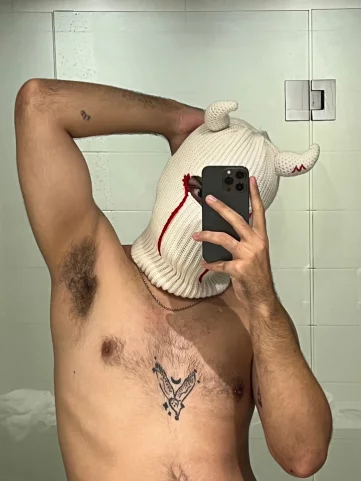 Photo of model @ericcade