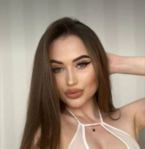 Photo of model @evafoxx
