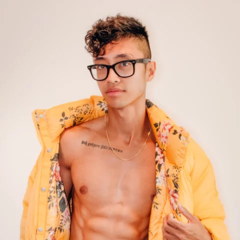 Photo of model @eyesonroman