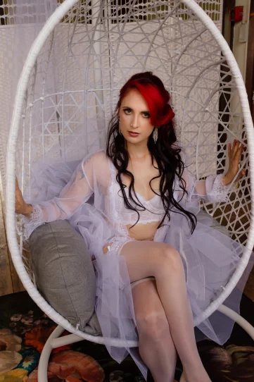 Photo of model @fabulousdisastersid