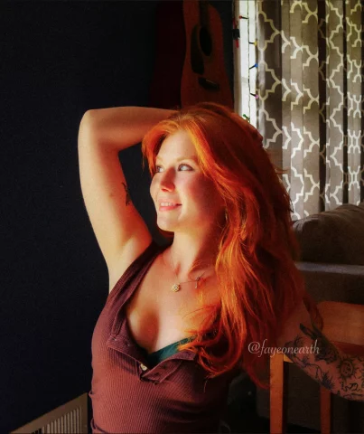 Photo of model @fayeonearth