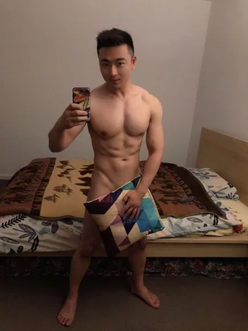 Photo of model @featherdanny