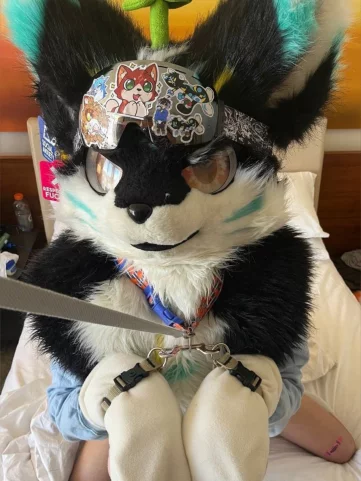 Photo of model @femboydoggo