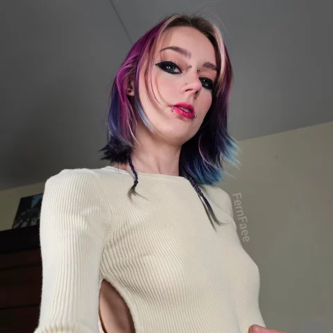 Photo of model @fernfaeefree