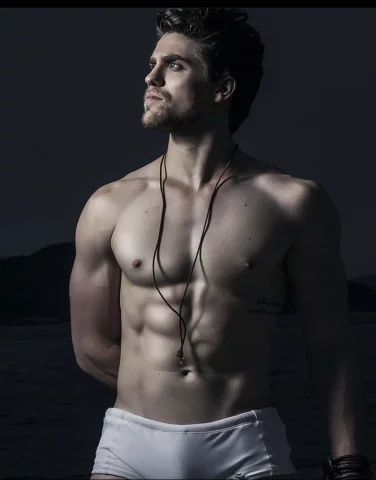 Photo of model @findomvitor01