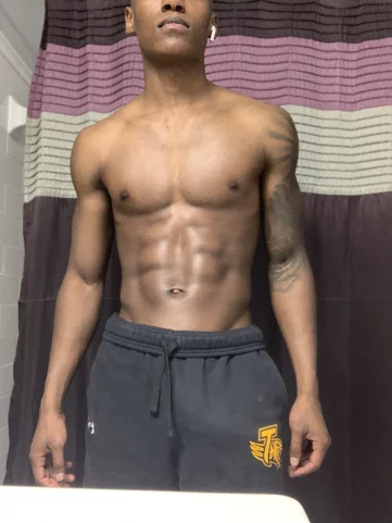 Photo of model @finessestroke