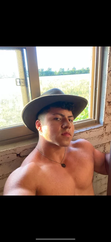 Photo of model @fitboy77