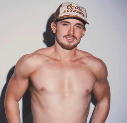 Photo of model @flmusclebottom
