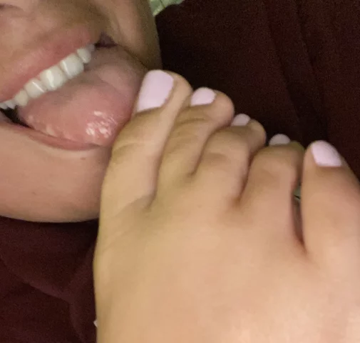 Photo of model @footpixluv