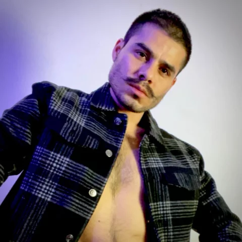 Photo of model @free_kryz_xxx